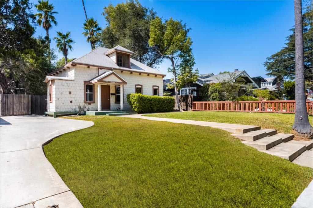 Read more about Fixer Upper for Sale in South Pasadena